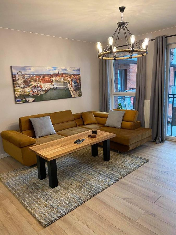 Апартаменты Apartament Gdansk Srodmiescie Экстерьер фото